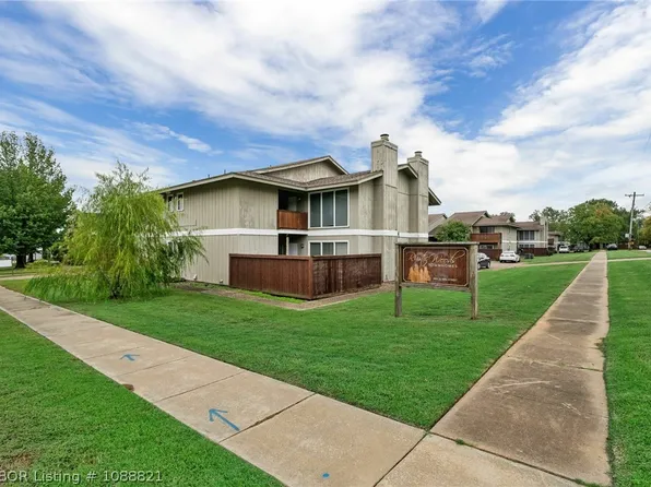 2401 S 50th St, Fort Smith, AR 72903