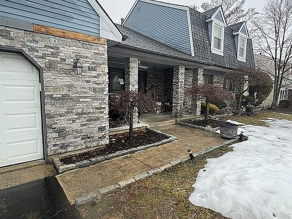 2nd image of 3 Fairfield Ct