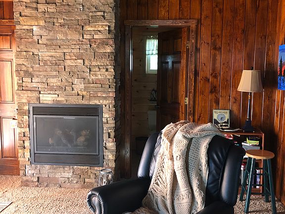 4th image of 3892 E Cedar Lake Dr