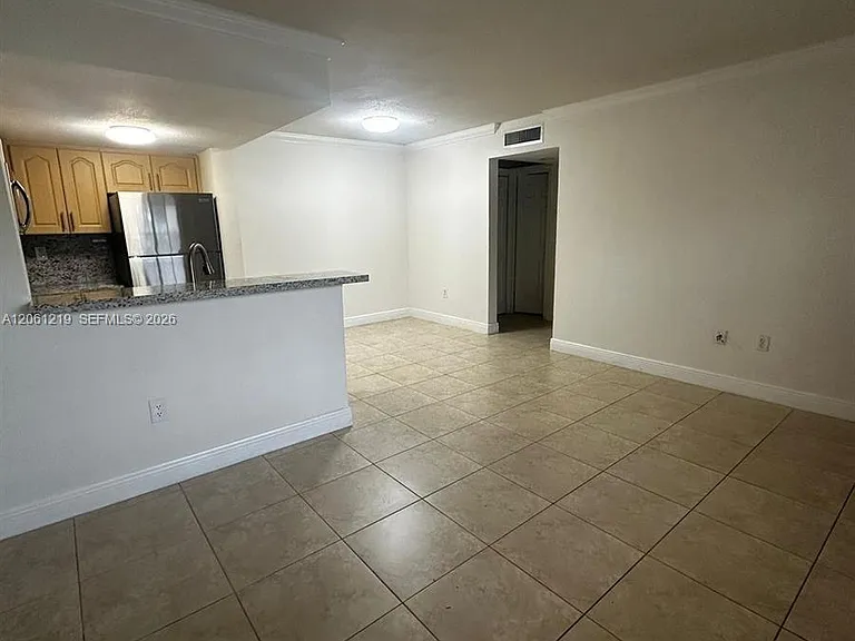 8660 NW 6th Ln #5-103 — Photo 2