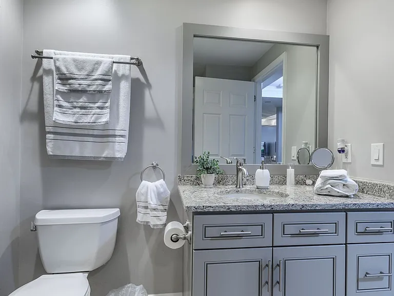 3313 Sunset Key Cir #107 — Photo 42