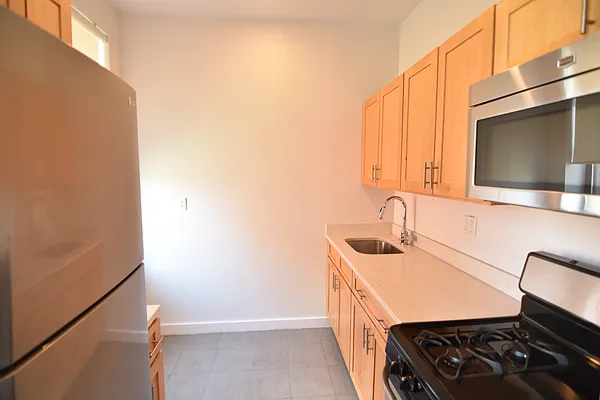 Rented by Compass | media 21