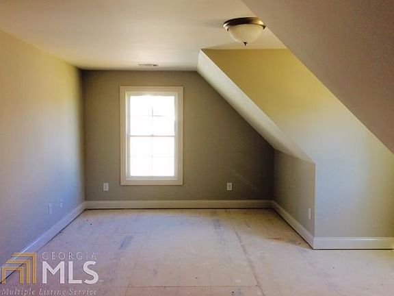 5th image of 1181 McInteer Cir