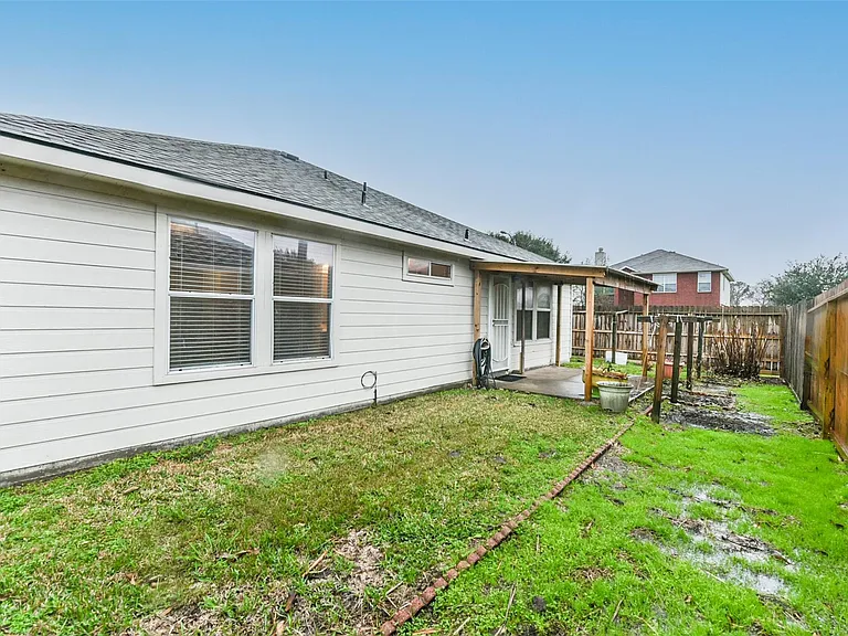 8322 Kingsbridge Meadow Dr — Photo 25