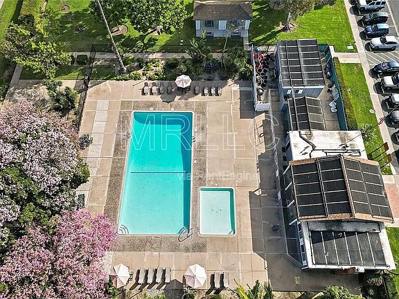 3rd image of 10224 Holburn Dr #10224