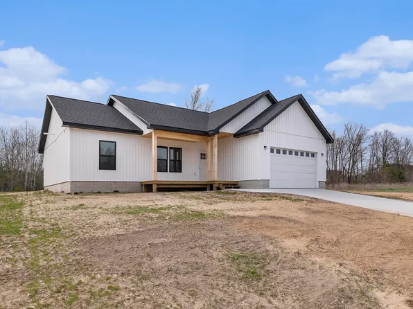 11189 Lakeshore Dr, Buckley, MI 49620