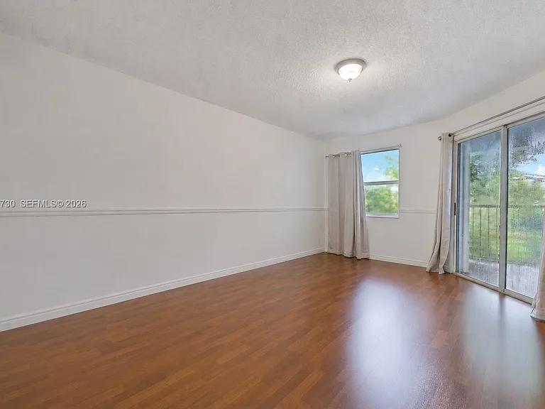 2622 SE 19th Ct #207-B — Photo 8