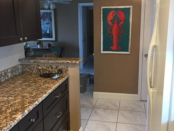 3rd image of 100 Silver Beach Ave APT 918