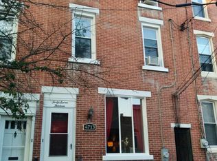 4713 Smick St, Philadelphia, PA 19127