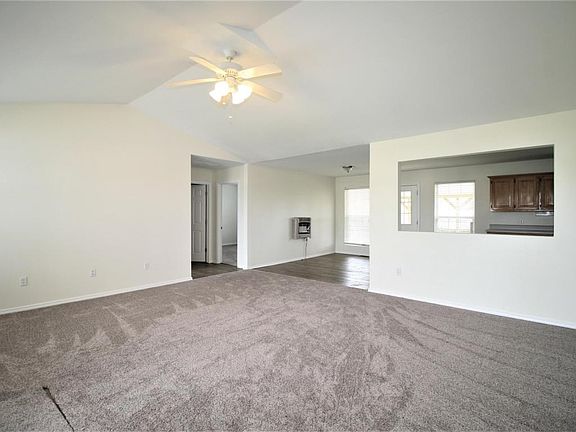 616 Michael Stihl Road Mountain View5)