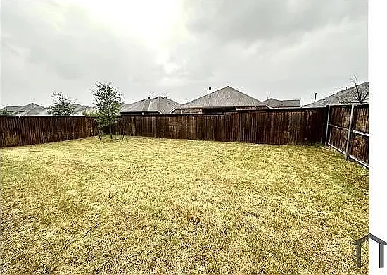 6133 Hightower St — Photo 8