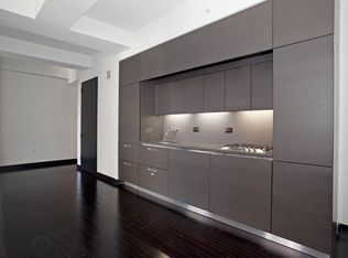 20 Pine St APT 1713, New York, NY 10005