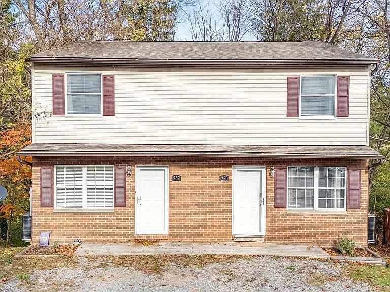 252 Randolph Rd — Photo 1