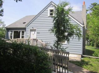 955 Earl St, Saint Paul, MN 55106