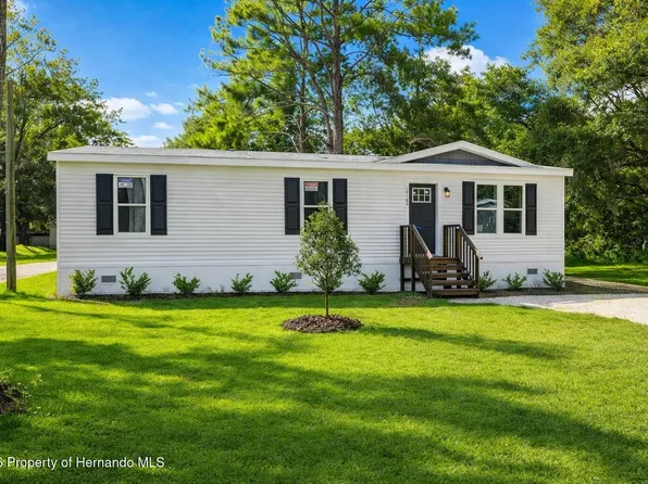 18104 Nicholas Ave, Brooksville, FL 34604