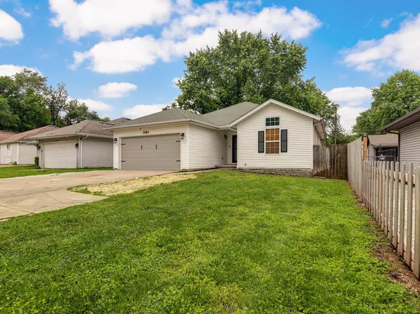 3161 W Grand Street, Springfield, MO 65802