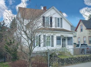 18 S Stowell St, Worcester, MA 01604