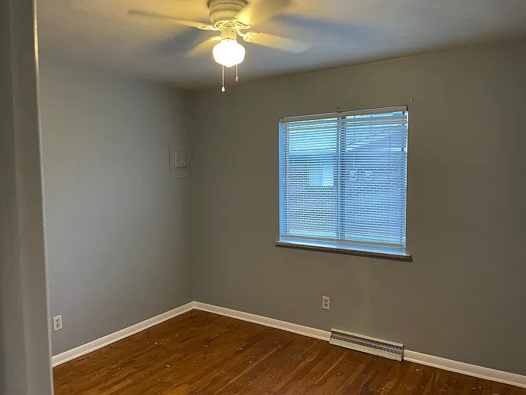 111 Valentine Ln #2 — Photo 7