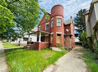 909 E 73rd St, Cleveland, OH 44103