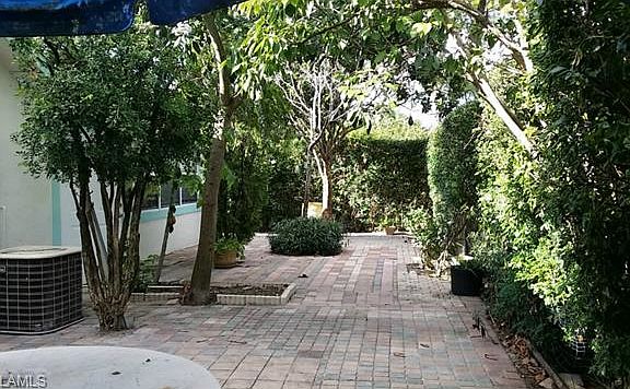 5th image of 10931 Rosemary Dr