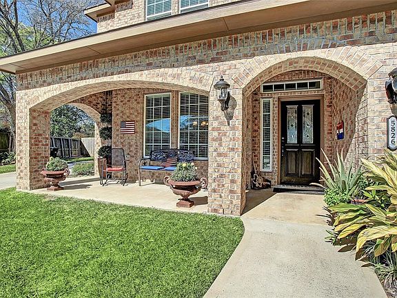 2nd image of 5826 Silver Forest Dr