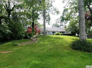 2405 Wells Ave, Southold, NY 11971