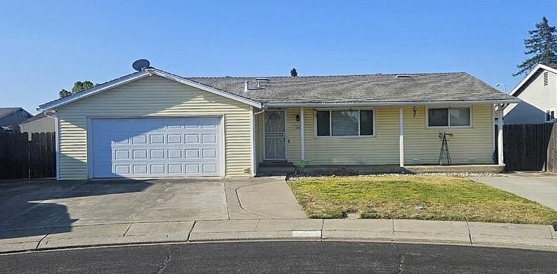 1st image of 276 Dana Ct