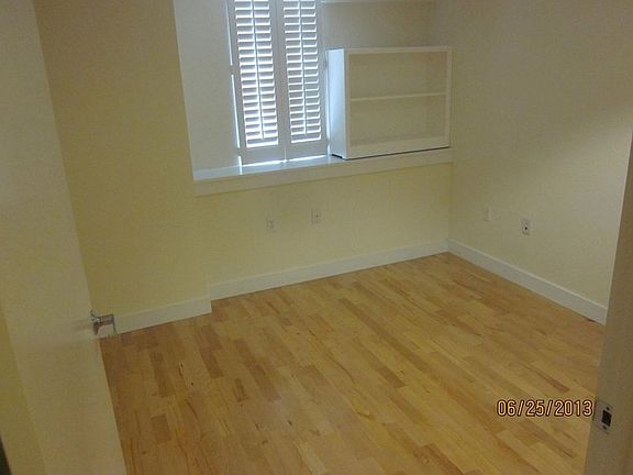 4th image of 361-369 Franklin St #103