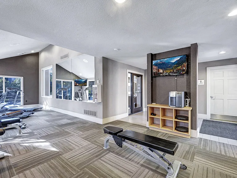 Summit Riverside — Photo 16
