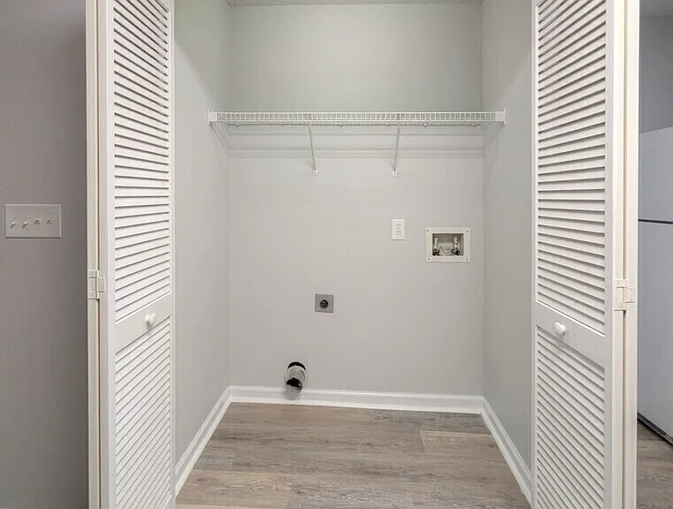 5626 Windermere Dr #7 — Photo 13