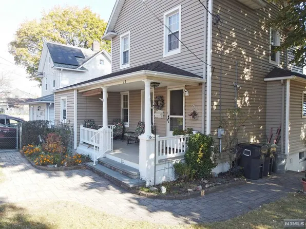 15 Melrose Ave, Bergenfield, NJ 07621