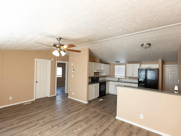 11516 W Eucalyptus Dr — Photo 5