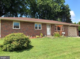 809 W 4th Ave, Parkesburg, PA 19365