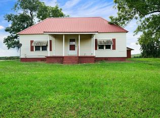 369 Cavender Ln, Bowdon, GA 30108