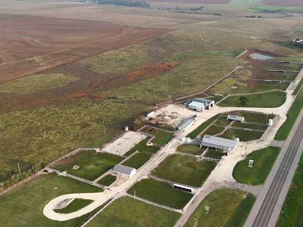 1855B 250th Ave #B, Hays, KS 67601