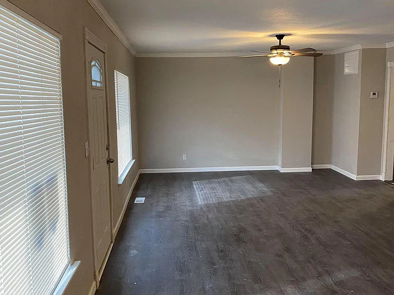 1307 N Charles St #A — Photo 9