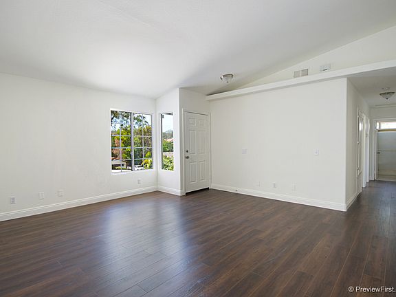 5th image of 25540 Bellemore Dr