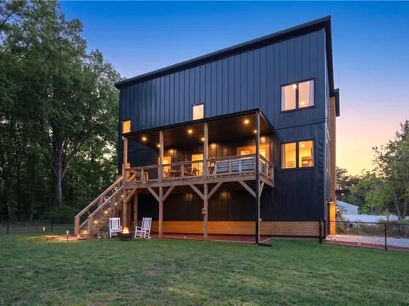 1661 Leight St, Winston Salem, NC 27107