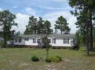 224 Castlebury Ln, Hubert, NC 28539