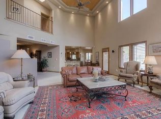 8717 Royalglo Loop NE, Albuquerque, NM 87122