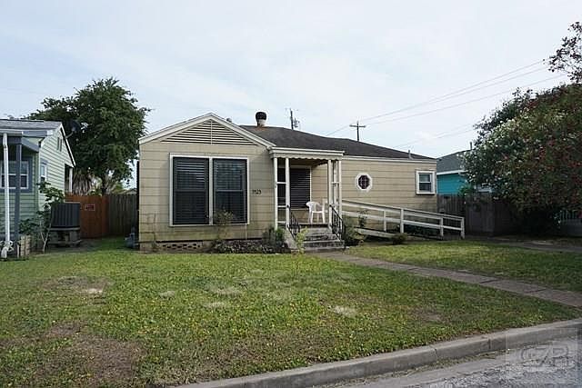 1st image of 5423 Menard Ave