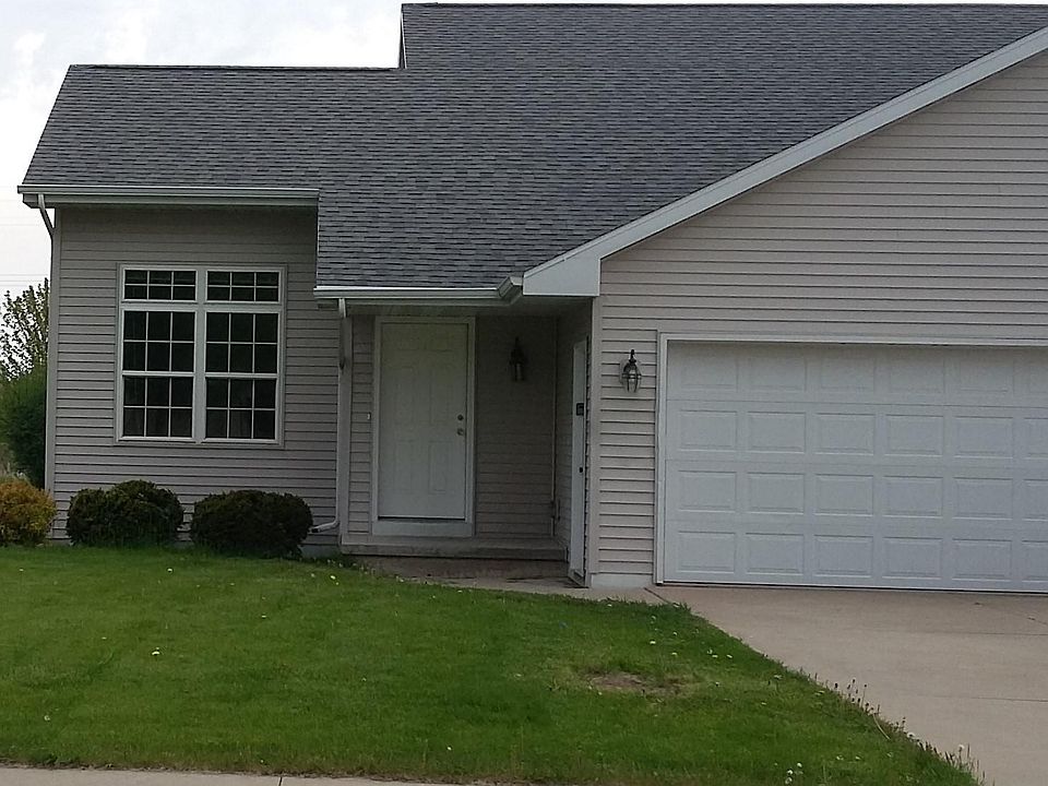 1st image of 2308 Oliver Ln
