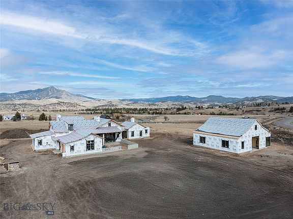 3rd image of 101 Painted Rdg