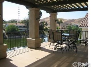 30142 White Wake Dr, Canyon Lake, CA 92587