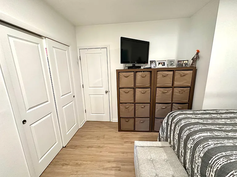 118 Kings Hwy #1 — Photo 21