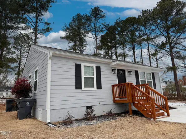 251 Booth Ave, Henderson, NC 27536