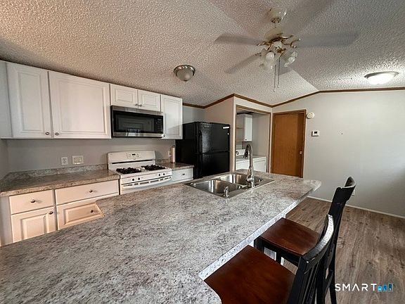 3rd image of 270 Boston Post Road LOT 19