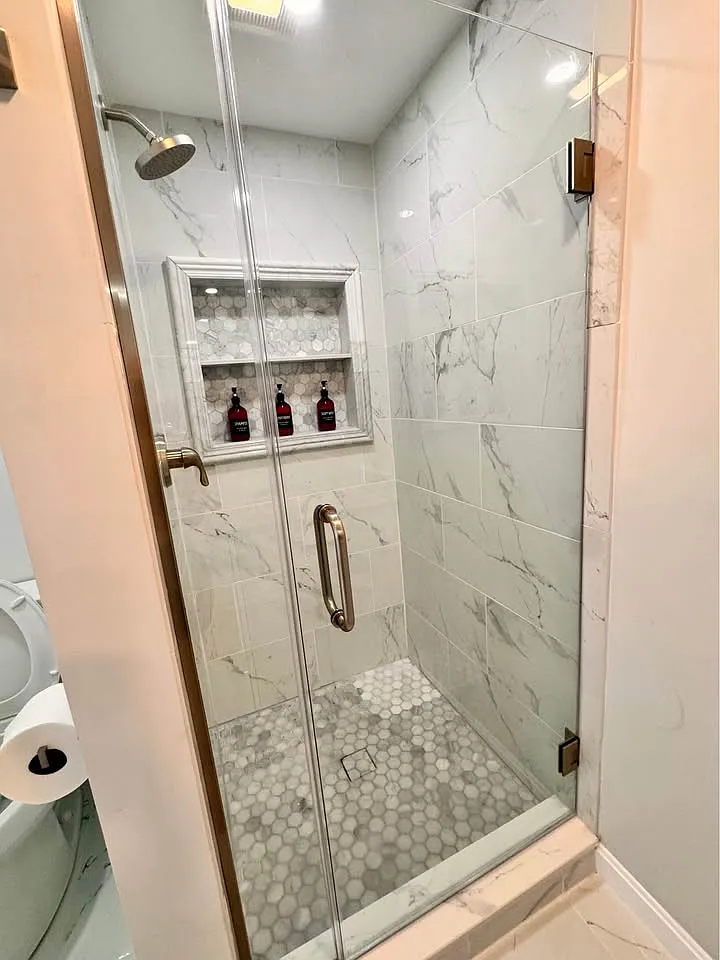 4 bed, 1100 sqft, $4,200 — Photo 4