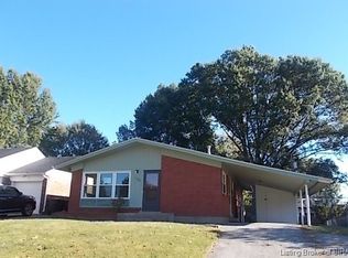 1530 Briarwood Dr, Clarksville, IN