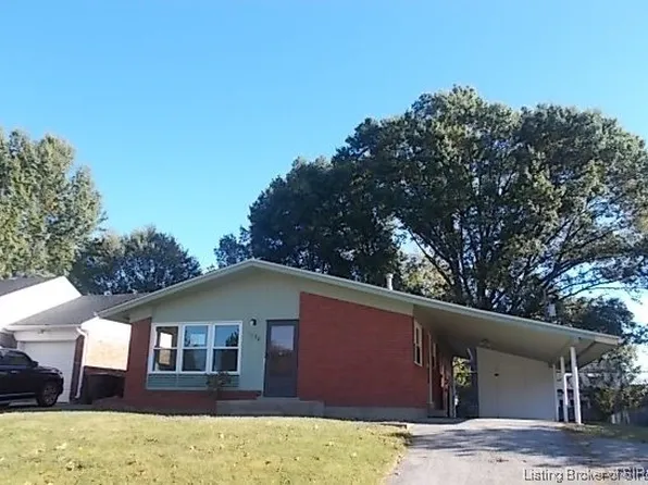 1530 Briarwood Drive, Clarksville, IN 47129